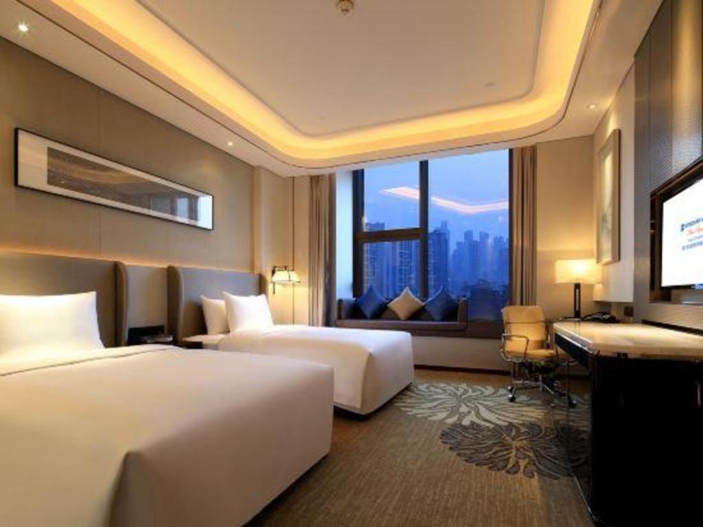 Wyndham Grand Plaza Royale Huayu Chongqing Hotel Exterior foto