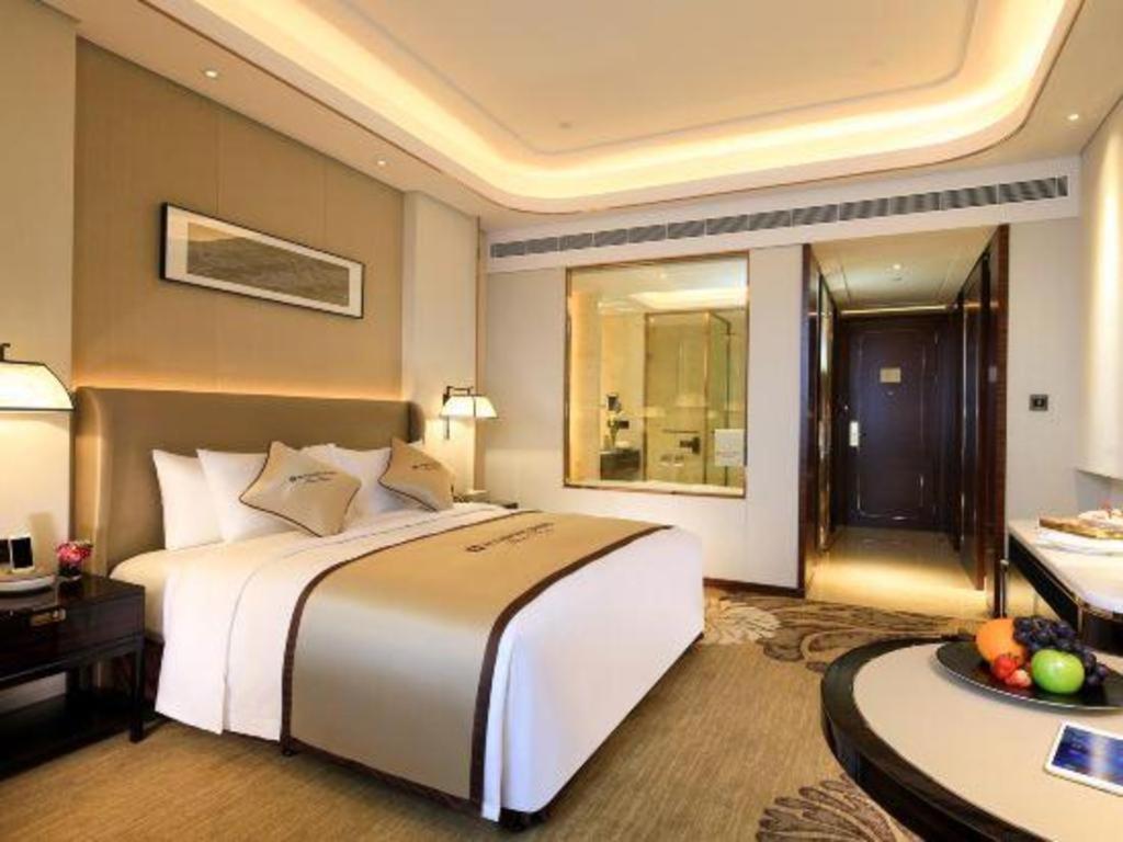 Wyndham Grand Plaza Royale Huayu Chongqing Hotel Exterior foto
