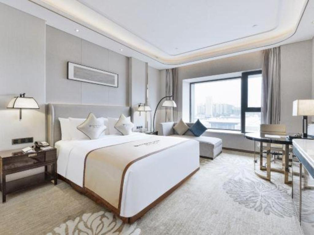 Wyndham Grand Plaza Royale Huayu Chongqing Hotel Exterior foto