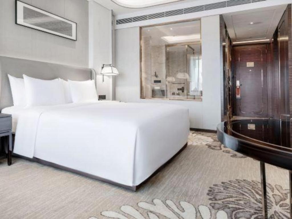 Wyndham Grand Plaza Royale Huayu Chongqing Hotel Exterior foto
