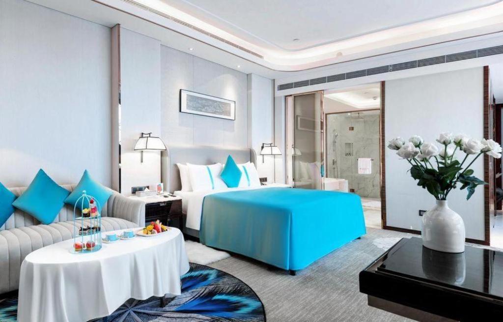 Wyndham Grand Plaza Royale Huayu Chongqing Hotel Exterior foto